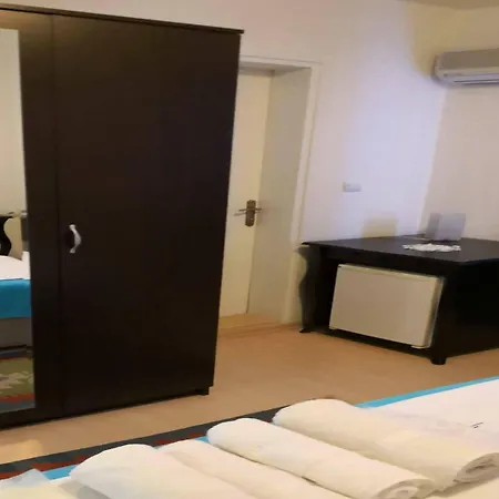 فندق ليفان ديلوكس Çeşme