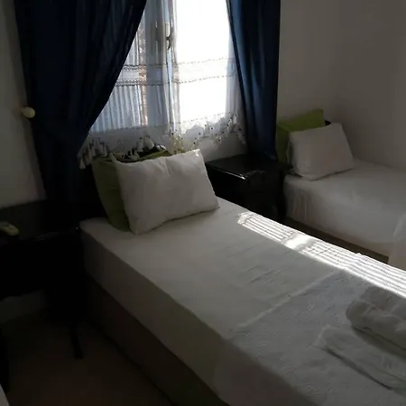 Hotel Livan Delux
